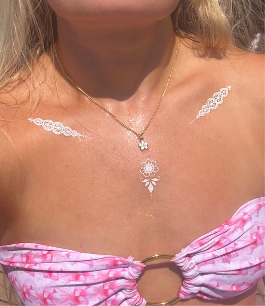Hibiscus Necklace